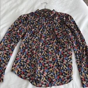 Veronica Beard women’s Black and Floral Blouse Sz 6